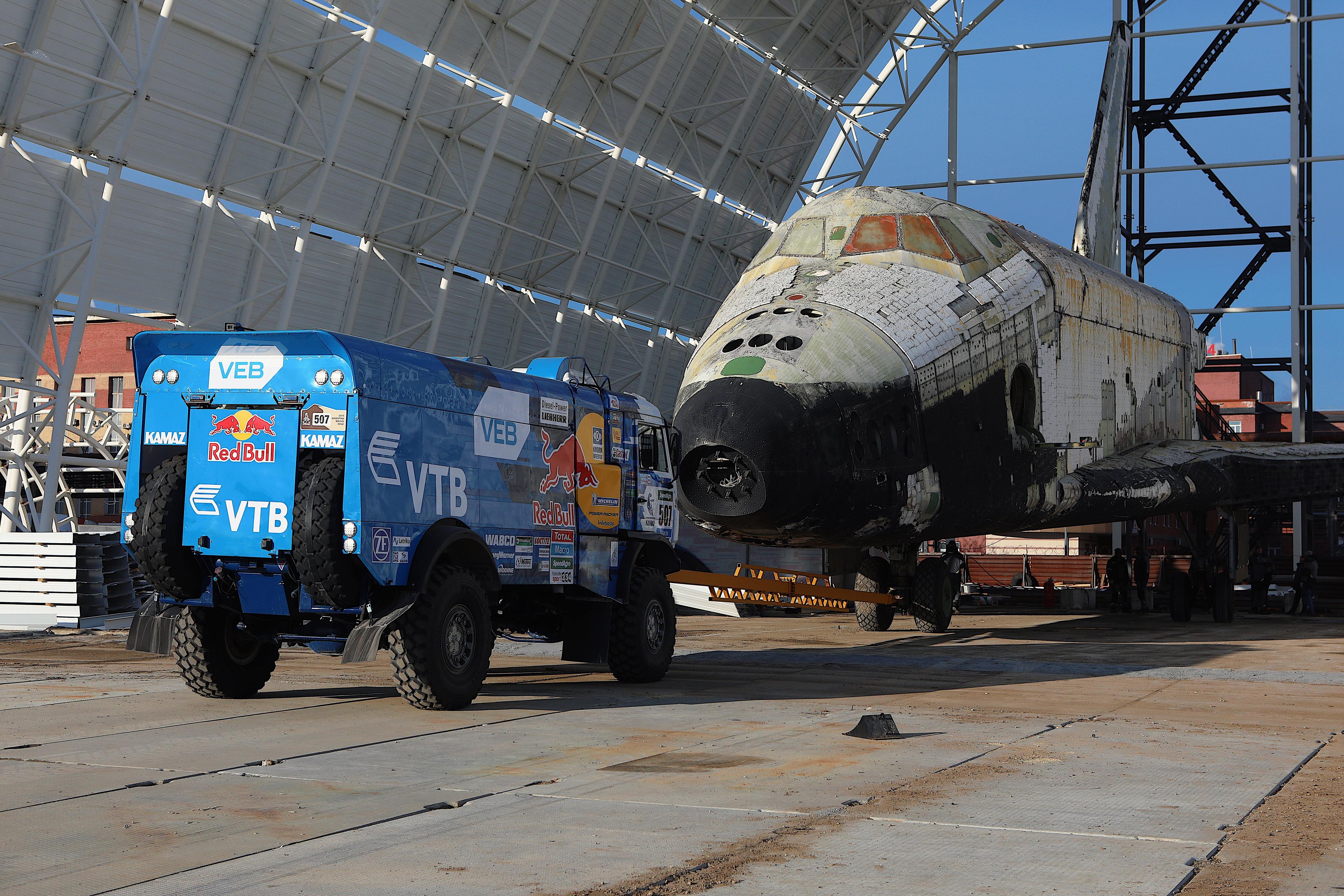 Буран VS КамАЗ