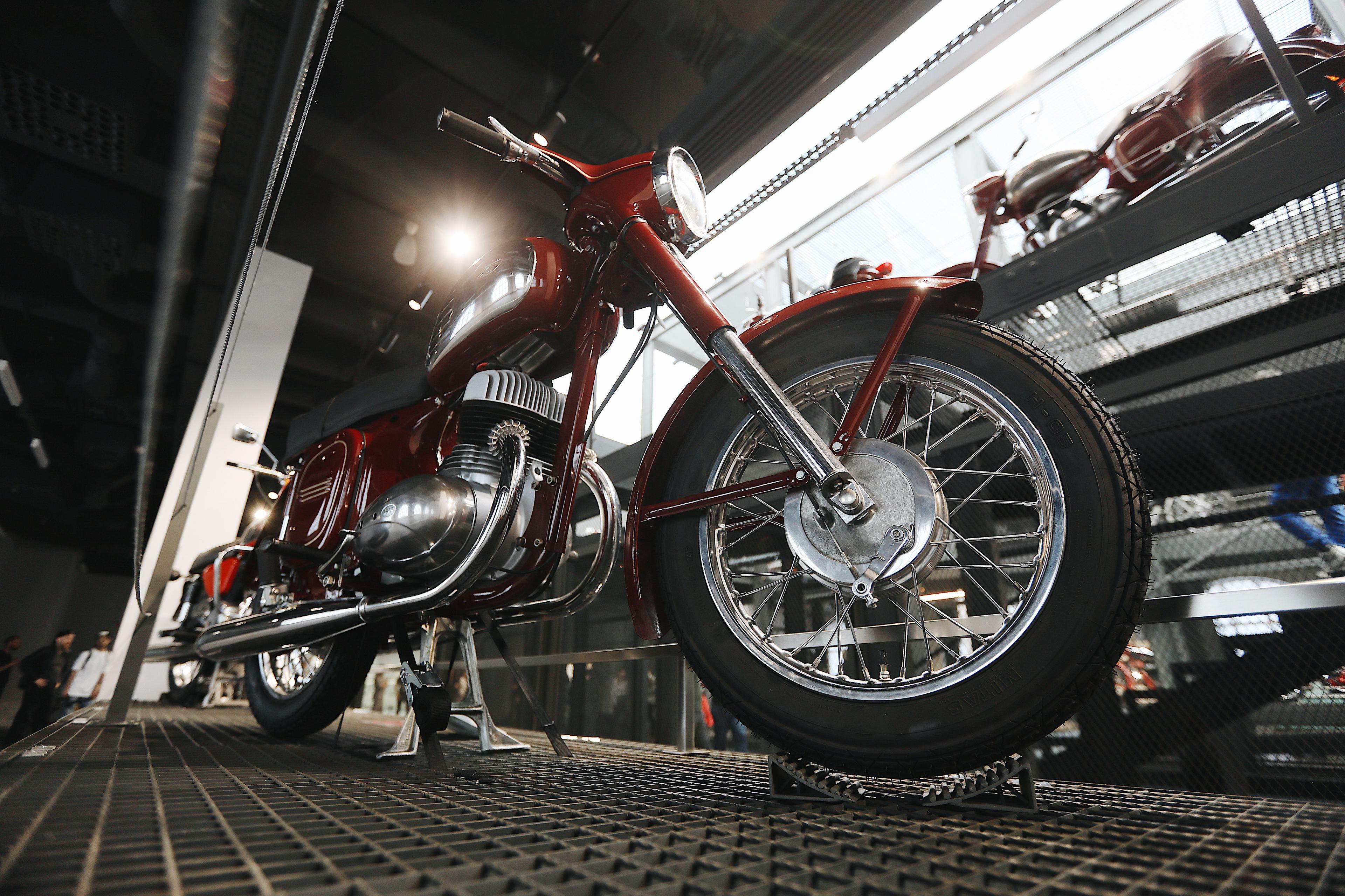 Музейный комплекс рассказал «Легенду о Jawa»