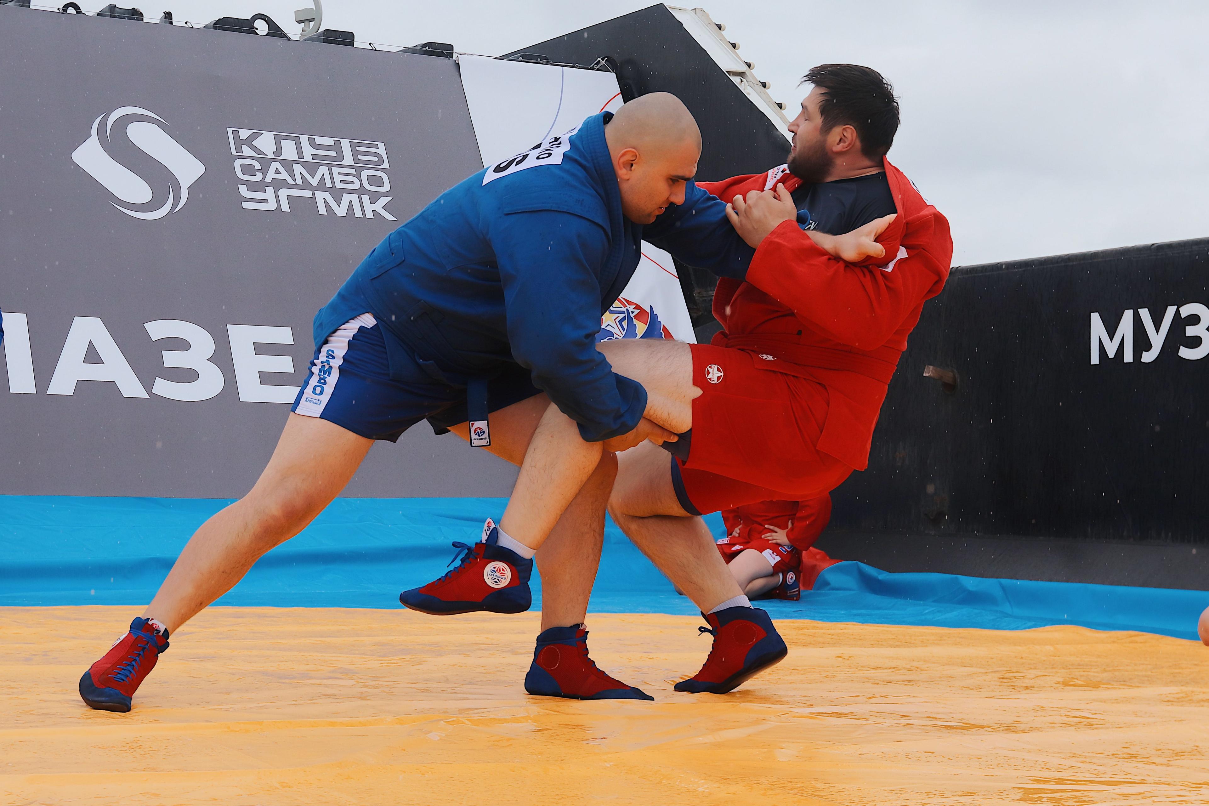 Самбо на БелАЗе