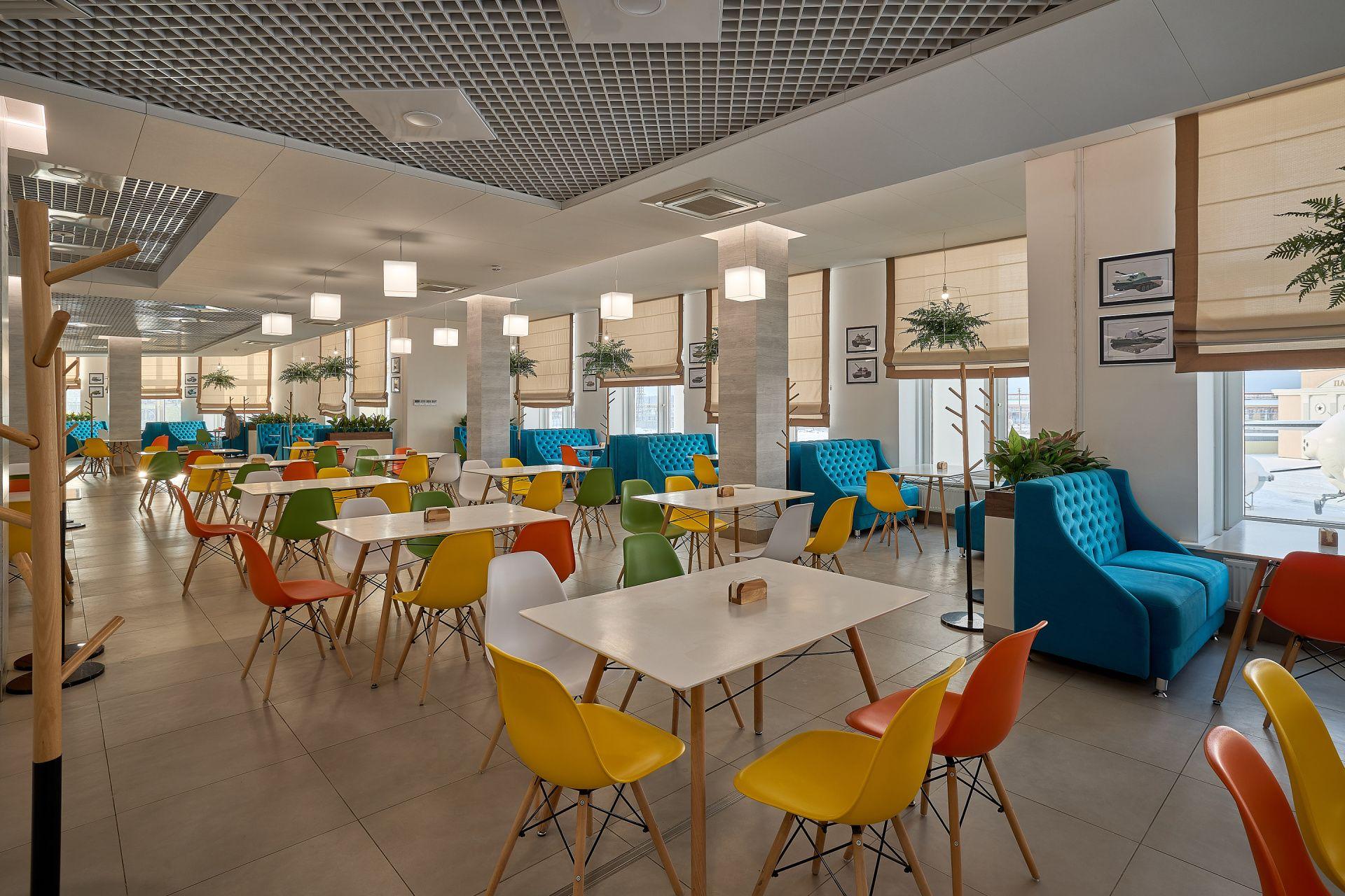 Изображение Фудкорт в здании Центрального входа